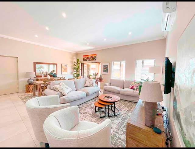 2 BEDROOM TOWNHOUSE FOR SALE IN RETIRE AT MIDSTREAM